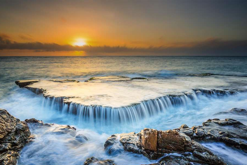 Sunrise at Hang Rai